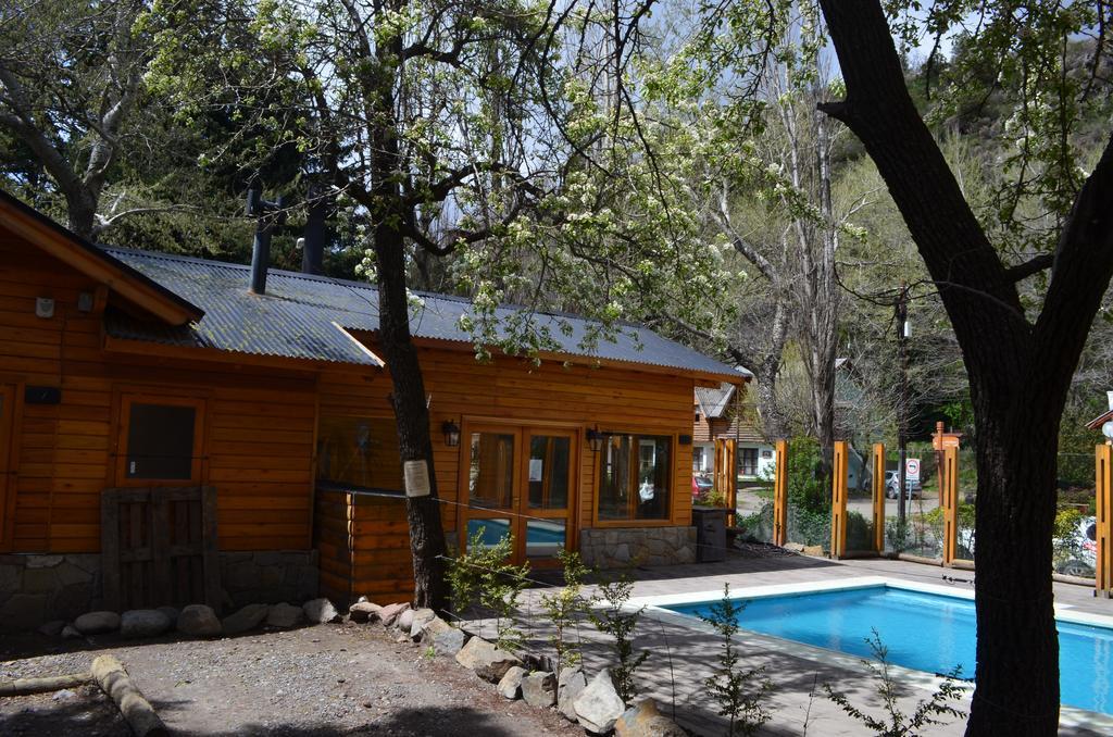 Apart Hotel Robles Del Sur San Martin de los Andes Exterior photo